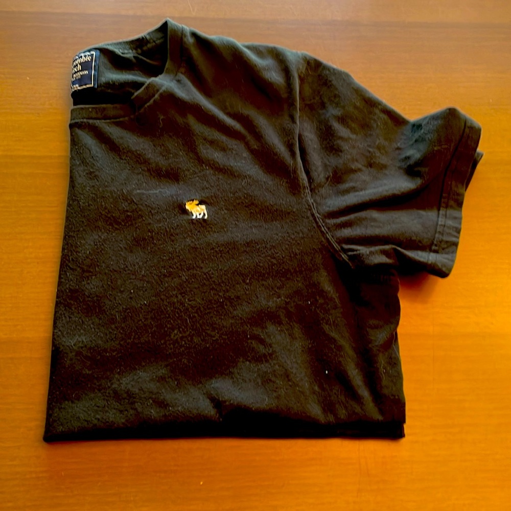 Men’s tee